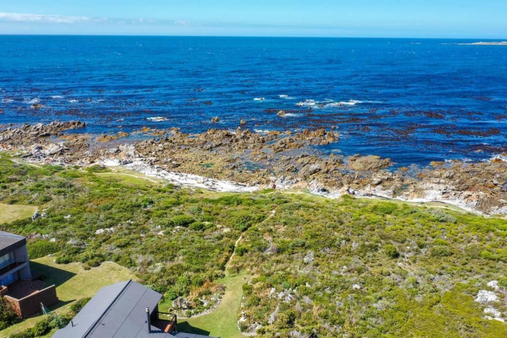 The Amaryllis Luxury Apartment Bella Donna Bettys Bay Bagian luar foto